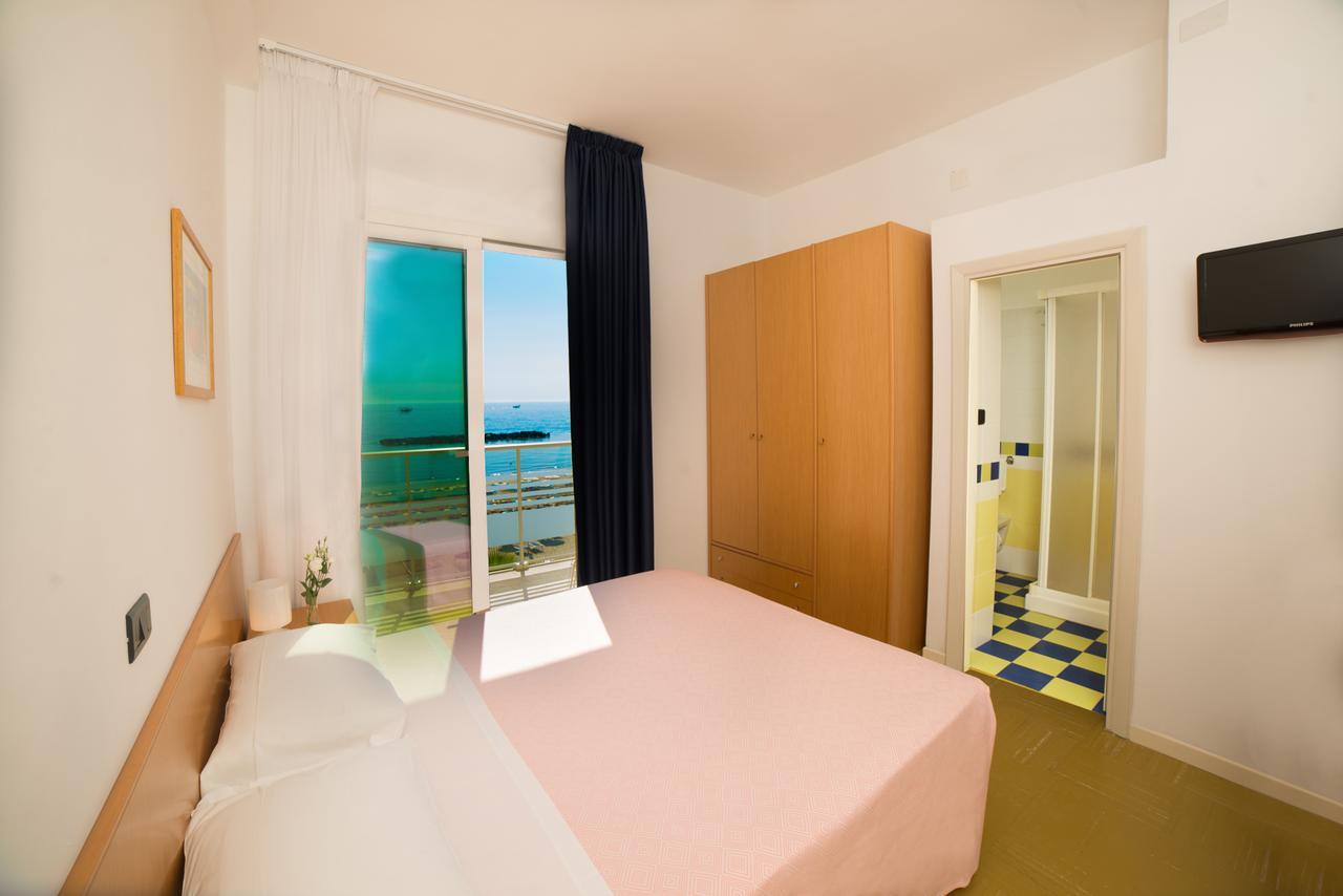 Hotel Ideal Cupra Marittima Extérieur photo