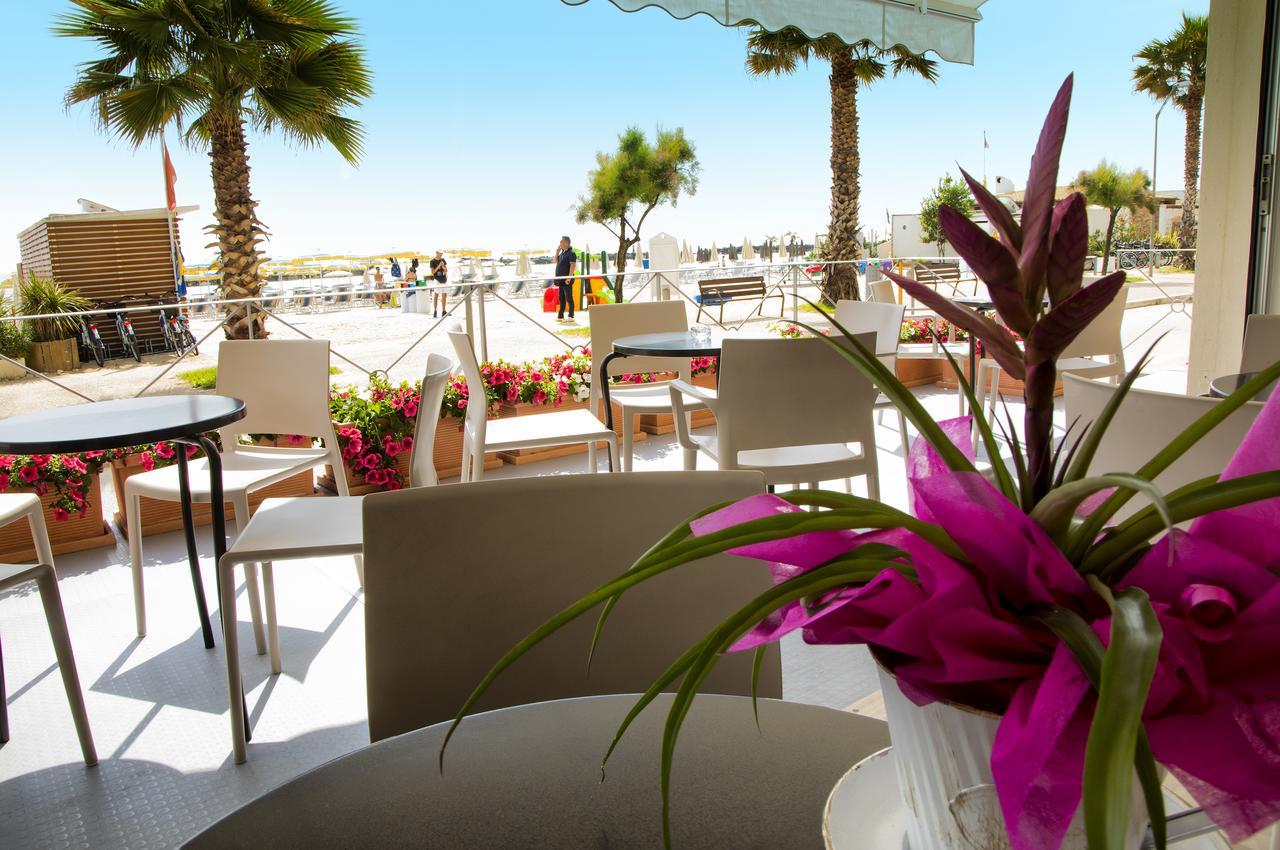Hotel Ideal Cupra Marittima Extérieur photo